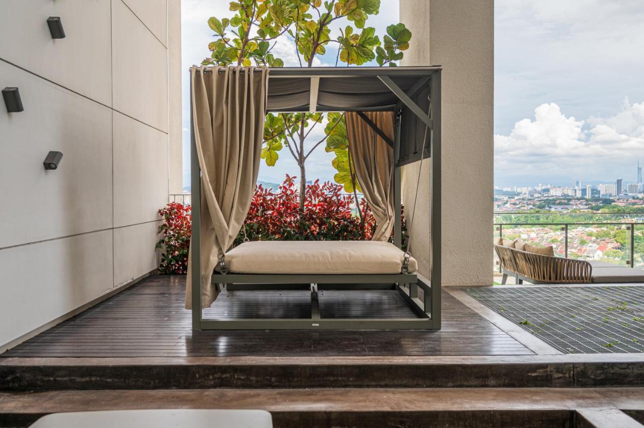 פטלין ג'איה Highpark Suites By Airhost מראה חיצוני תמונה