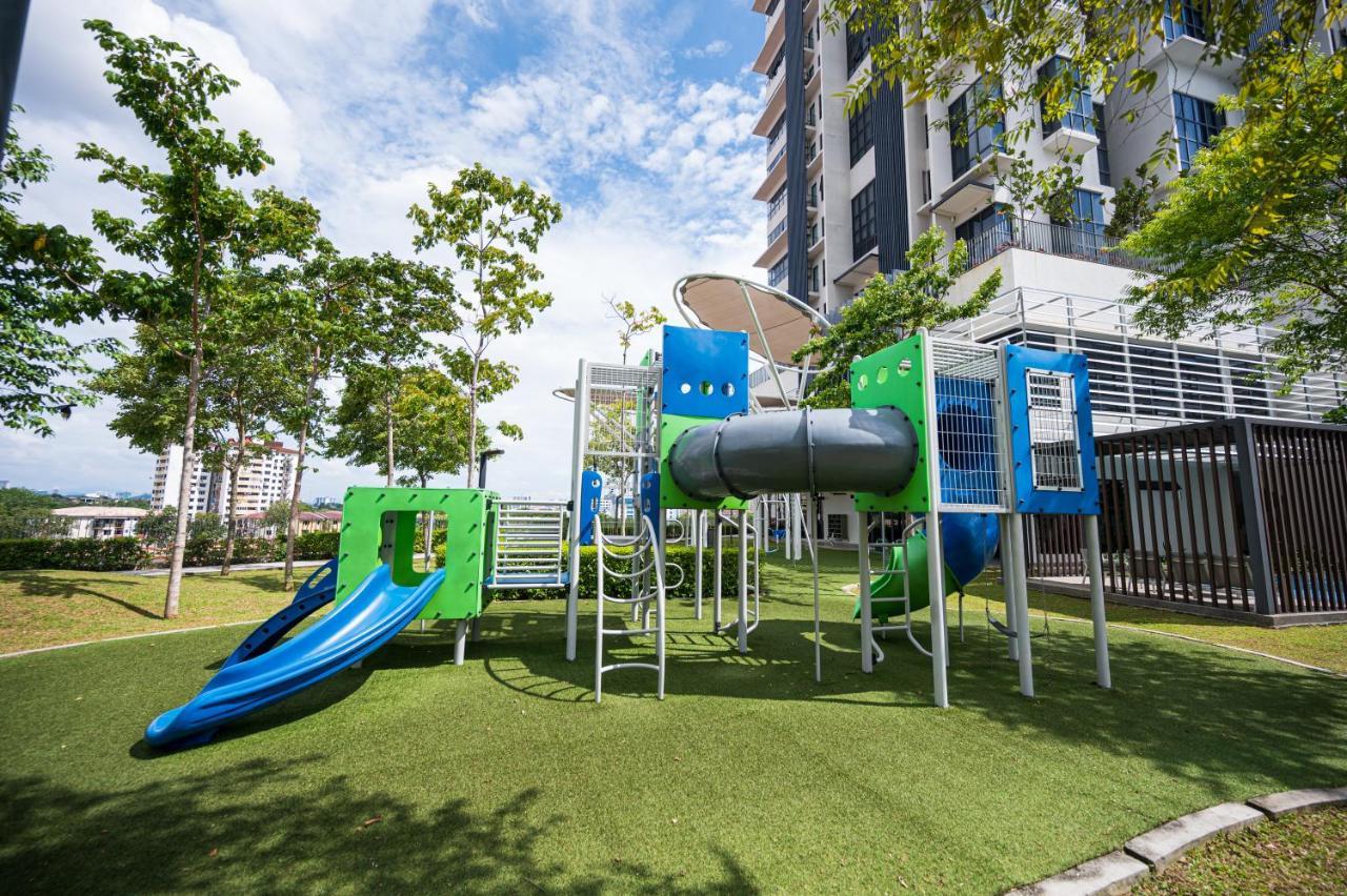 פטלין ג'איה Highpark Suites By Airhost מראה חיצוני תמונה