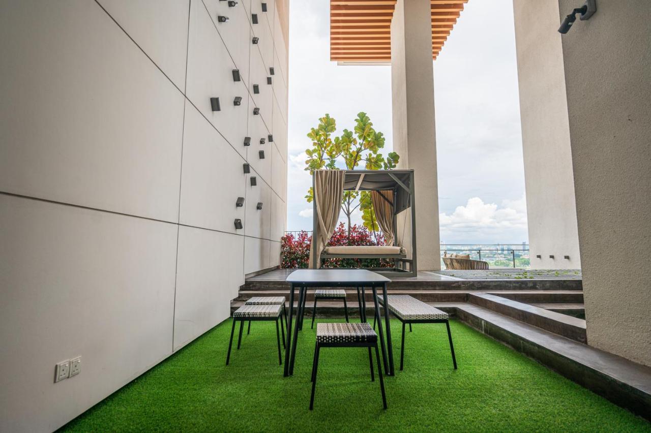 פטלין ג'איה Highpark Suites By Airhost מראה חיצוני תמונה